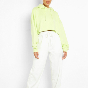 คอลเลคชั่นสุดฮิตปี 2025 เสื้อฮู้ดครอปตัวยาวสำหรับผู้หญิง คุณภาพพรีเมียม รับผลิตตามแบบ พร้อมสกรีนโลโก้ ผลิตจากโรงงานโดยตรง จำหน่ายจำนวนมาก - Product Image 4