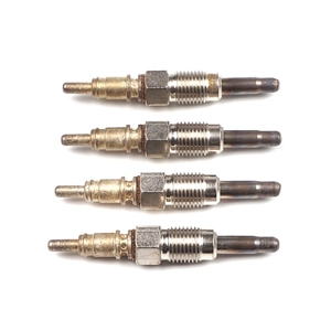 BGP38-1 4 Bujías de Incandescencia para Calentador GX76 0 100 226 199 GN928 - Product Image 1