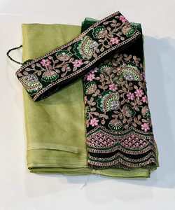 Traje de moda para ocasiones especiales Atractivo Georgette Linen Banarasi Kurta: Ropa étnica tradicional con un contemporáneo - Product Image 5