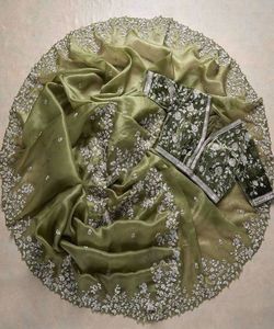 Causa una impresión duradera con nuestro Sari bordado de Georgette de diseñador de ropa formal con blusa perfecta para entornos de oficina - Product Image 4