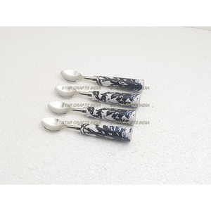 Vente chaude Résine Poignée En Acier Inoxydable Couverts Ensemble Couteau Servir Fourchette Cuillère Portable 24pcs Vaisselle Vaisselle Ensemble - Product Image 2