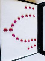 Seltener Qualitäts-Naturrubin in Ovaler Cabochon-Schliffform, Loser Edelstein für Handgefertigten Schmuck, IGI-Zertifiziert, Rote Farbe, 54,50 Karat, Großhandel