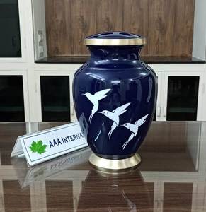 Durable Quality Wholesale 100% Aluminum Racing Horse Adult Cremation Urns American Style Custom Logo AAA International for Bulk - Product Image 4