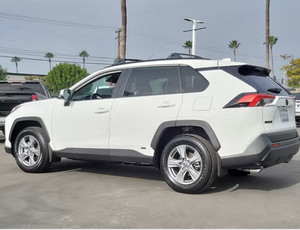 Listo para Enviar, RAV4 Híbrido XLE AWD 2025 - Product Image 2