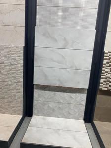 Hecho EN LA India Decoración de paredes interiores 300x600mm Azulejos de cerámica brillante esmaltados Color blanco - Product Image 3