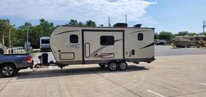 Vente chaude du fabricant : Camping-car, caravane de voyage, camping-car avec lit king-size, camping-car 4x4 tout-terrain, caravanes aux normes australiennes et américaines - Product Image 2