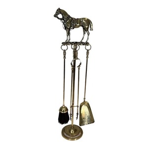 Ensemble complet d'outils de feu décoratifs en laiton avec base assortie et ton or doux pour un décor utilitaire et de cheminée élégant - Product Image 3