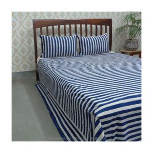 Best Selling Products 100% Organic Cotton <b>White</b> with Blue Floral Printed <b>Bed</b> <b>Spread</b> GOTS Certified At Cheap Price - Product Image 1