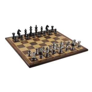 Échiquier de belle conception avec des pièces d'échecs en métal attrayantes finition brillante jeu d'échecs en bois coloré et plaqué traditionnel - Product Image 5