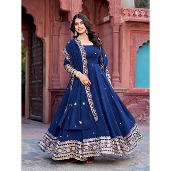 Shop Dress Up Bollywood Retro Theme | Premium Ethnic Wear