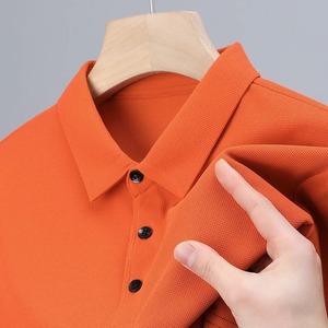 เสื้อโปโลแฟชั่นผู้ชายเสื้อโปโลแขนสั้นวาฟเฟิลสีพื้นระบายอากาศได้ดีใส่สบายในฤดูร้อน - Product Image 3