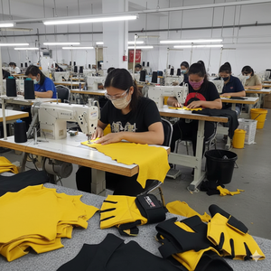 Training <b>Gloves</b> Gym Half-Finger Gym <b>Gloves</b> Wrist Support <b>Gloves</b> Breathable Gym <b>Gloves</b> for Unisex Heavy Duty <b>Lifting</b> <b>Gloves</b> - Product Image 6