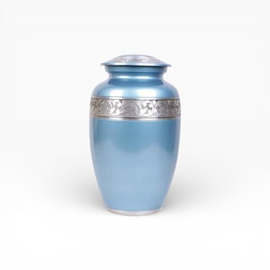 Urna Funeraria de Ámbar Cálido con Diseño de Manos de la Muerte para un Tributo Conmemorativo Emocional y Curativo - Product Image 4