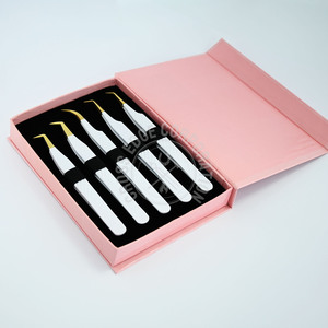 แหนบต่อขนตาปลายไฟเบอร์คุณภาพสูง แบบโค้ง คลาสสิค สำหรับต่อขนตาแบบวอลลุ่ม น้ำหนักเบา ใช้แยกขนตาได้ดี - Product Image 1