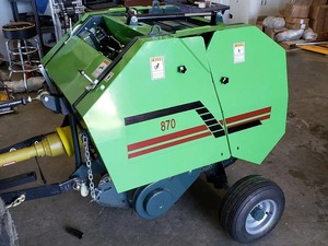 Nouvelle presse à foin ronde en paille Mini presse à foin ronde pour les fermes avec approbation des agriculteurs/Machine agricole Presse à foin ronde pour les fermes - Product Image 3