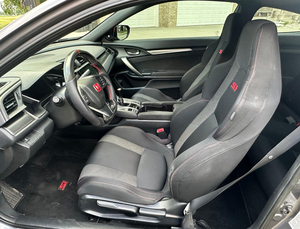 Civic1 Si Sport Performance Compact Coupe 2018 de Segunda Mano de Alta Calidad con Transmisión Manual y Motor de Cuatro Cilindros - Product Image 4