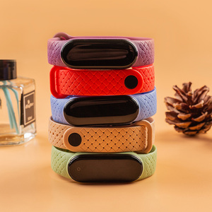 Bracelet en silicone Sport de haute qualité Pack 5 noir pour MI Band 5/6 respirant 45mm 49mm disponible Orange blanc rose jaune caoutchouc - Product Image 3