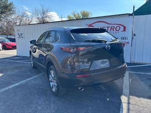 Mazda CX-30 2.5 S Preferred 4dr SUV AWD 2024 Usado en Buenas Condiciones - Product Image 6