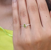 Anillo Clásico de Plata de Ley 925 Sólida con Peridoto Natural Brillante de Corte Pera, Engaste de Bisel, Martillado, para Fiesta, Vermeil Eternity