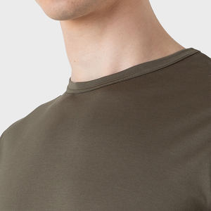 Camiseta deportiva personalizada para hombre, diseño frontal en blanco, Camiseta deportiva informal multicolor de algodón 100% de secado rápido para uso en exteriores y en el gimnasio - Product Image 2