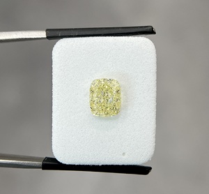 เพชรแท้ทรงคุชชั่นสีเหลืองแฟนซี คุณภาพพรีเมียม น้ำหนัก 2.01 กะรัต ความสะอาดระดับ VS1 ขัดเงาแบบ EX สำหรับขายส่ง - Product Image 1