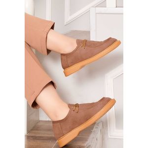 Zapatos Clásicos Estilo Loafer Color Bronceado con Cordones - Product Image 1