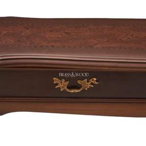 Mesa Consola Clásica de Madera con Patas Talladas y Tiradores de Latón - Product Image 3