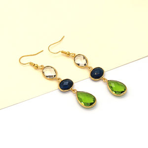 Pendientes Colgantes Bohemios Hechos a Mano con Flores y Múltiples Piedras Preciosas |   Cuarzo Cristalino, Iolita, Peridoto |   Anillo de Boda de Níquel Chapado en Oro de 18K - Product Image 3