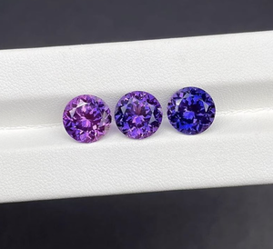 Pierre précieuse brute brute de forme ronde en saphir violet cultivé en laboratoire pour la fabrication de bijoux Corindon Flame Fusion 4 5 6 8 10mm Certifié - Product Image 1