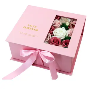 Boîte-cadeau de parfum de luxe personnalisée emballage pliable avec logo de fleur pour ensemble d'huiles de parfum en bois boîtes d'échantillons de protection par feuille UV