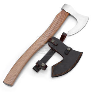 Hachette Viking Axe Tomahawk DD-VikingAxe-142, motifs de gravure complexes faits à la main sur la lame barbée et manche en bois dur gravé - Product Image 1