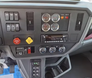 Best!! 6x4 Diesel Tractor Unit Heavy Duty <b>Prime</b> Mover Semi Truck Head For Commercial Cargo Logistics And Highway Transportation - Product Image 4