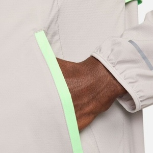 Veste à capuche coupe-vent respirante et légère pour la randonnée, vêtements de sport actifs en patchwork - Product Image 4