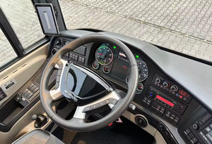 Autobús de 45 plazas con motor diésel 2024 ofrece un diseño premium para el transporte de pasajeros a larga distancia. Construido con comodidad - Product Image 6