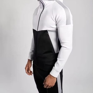 Wholesale quick dry soft fitting custom logo sportswear Sweatsuit <b>top</b> demanded fashionable training wear <b>Sweat</b> Suit - Product Image 5