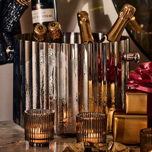 Wholesale Luxury 5L Stainless Steel Wine for <b>Champagne</b> <b>Ice</b> <b>Bucket</b> Mirror Finish OEM Bulk Beverage Chiller for Outdoor Party - Product Image 1