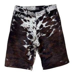 Pantalones cortos de piel de vaca de talle medio con estampado de vaca de gran tamaño de diseñador personalizado de lujo pantalones cortos de cuero de verano para hombres - Product Image 1