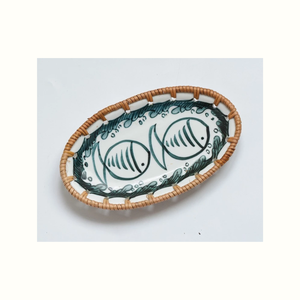 Bandeja de ratán con incrustaciones de nácar, ideal para servir, almacenar y decorar interiores. - Product Image 4