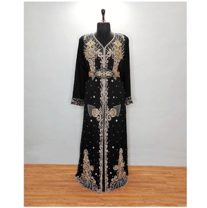 Caftan marocain noir personnalisé de la meilleure qualité, élégant et modeste, vêtements traditionnels pour les femmes, hijab respirant et résistant au soleil fabriqué en inde - Product Image 1