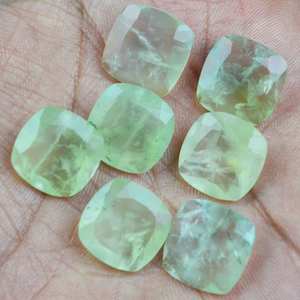 100% Prehnita natural 3mm-15mm Cojín Corte facetado Piedras preciosas de tamaño calibradas genuinas sueltas a precios asequibles Venta al por mayor OEM - Product Image 3
