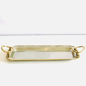 Bandeja de Servicio de Aluminio con Diseño Elegante para Hogares Contemporáneos y Hermosos Detalles Decorativos para la Mesa - Product Image 1