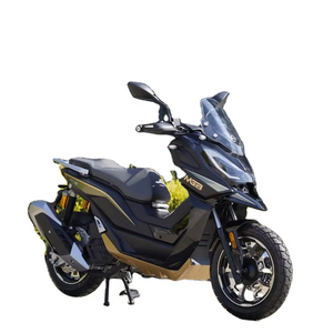 Modelo en Oferta, Nuevo M-G-B SS-T 125 Diseñado para la ciudad con un corazón para las pistas, con 2 años de garantía internacional - Product Image 1