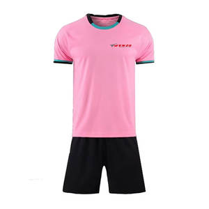 Ensemble d'uniformes de football de haute qualité fabriqués par des professionnels, écologiques, légers, respirants, à manches courtes pour hommes - Product Image 1