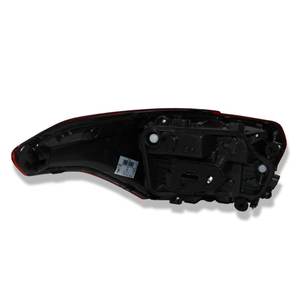 2017 Citroen C-Elysee LED Lámpara de freno Lente transparente con color rojo Nueva condición 12V Voltaje - Product Image 1