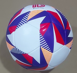 Partido de entrenamiento cosido a mano al por mayor Foot Ball Material de acabado mate PU importado Servicio OEM ODM al aire libre para adultos unisex - Product Image 3