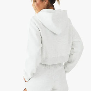 Venta al por mayor Ash Grey Drop Shoulder Mujeres Bordado Boxy Crop Zip Through Hoodie Anti-Arrugas y sudaderas con capucha transpirables para las mujeres - Product Image 1