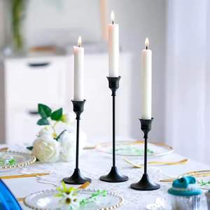 Juego de 2 candelabros modernos de metal en forma de corazón plateado, candelabro cónico sin llama para decoración romántica del hogar o la boda - Product Image 5