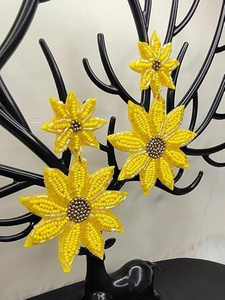 Pendientes de tuerca con cuentas hechos a mano únicos, joyería geométrica de titanio y latón para mujeres y niñas de glowin fashion - Product Image 2