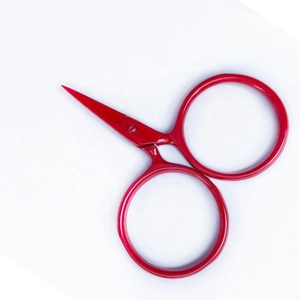Ciseaux Putford blancs, petits ciseaux mignons pour broderie, ciseaux modernes à manche blanc - Product Image 1