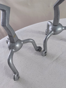 Zig Zag Design Metal Floor Vela Pilares Decoración para el hogar Vajilla de Navidad y linternas para el salón Otros portavelas y tarros - Product Image 4